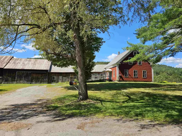 525 Route 103 N, Chester, VT 05143
