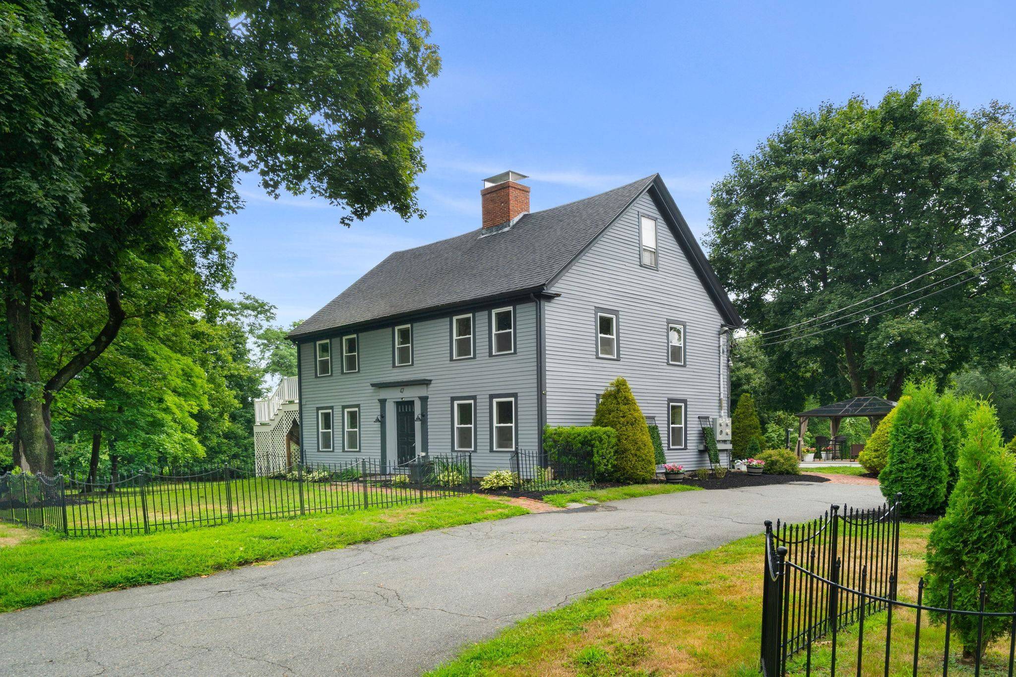 Plaistow, NH 03865,47 Newton RD