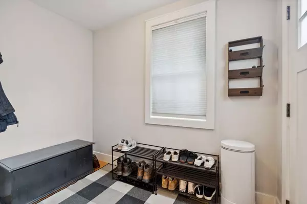 Hopkinton, NH 03229,56 Maple ST #C