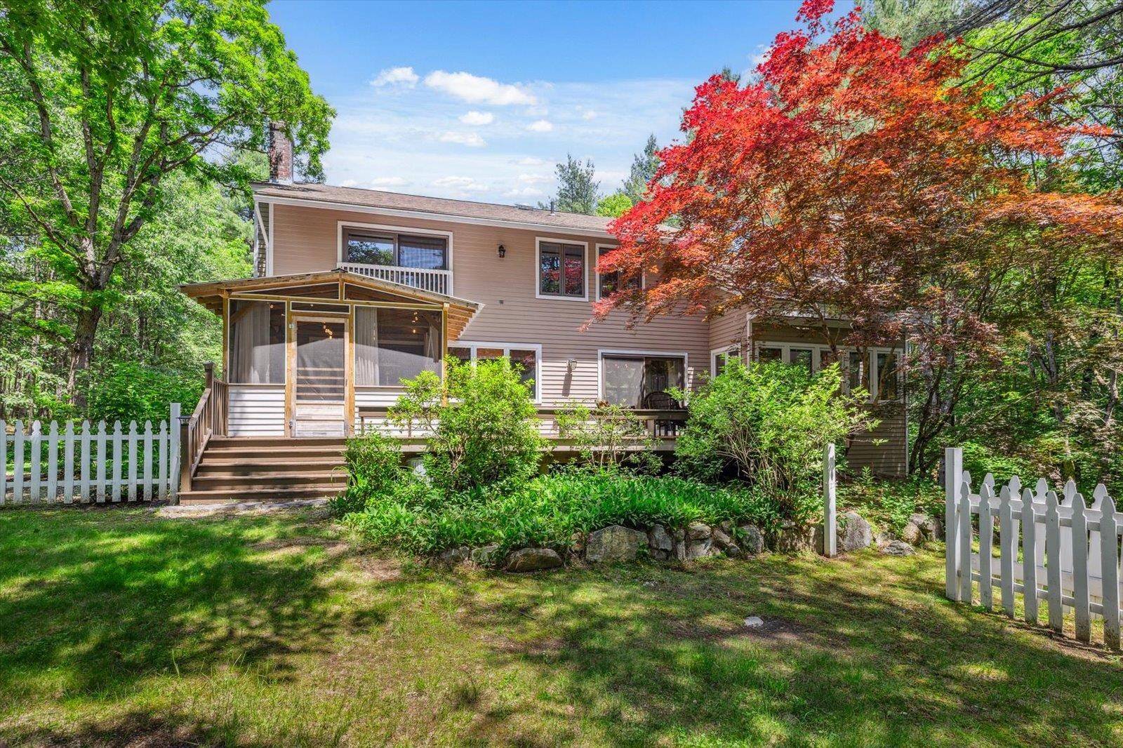 Keene, NH 03431,10 Cranberry RD