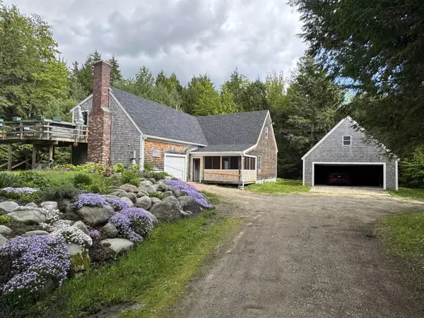 220 Foggs Ridge RD, Ossipee, NH 03864