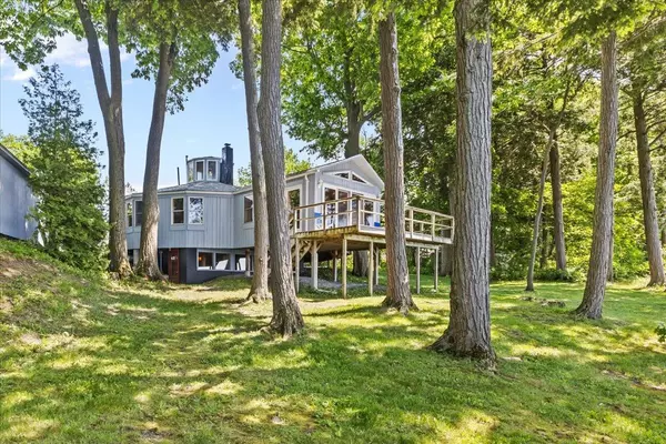 Swanton, VT 05488,144 Lakewood DR