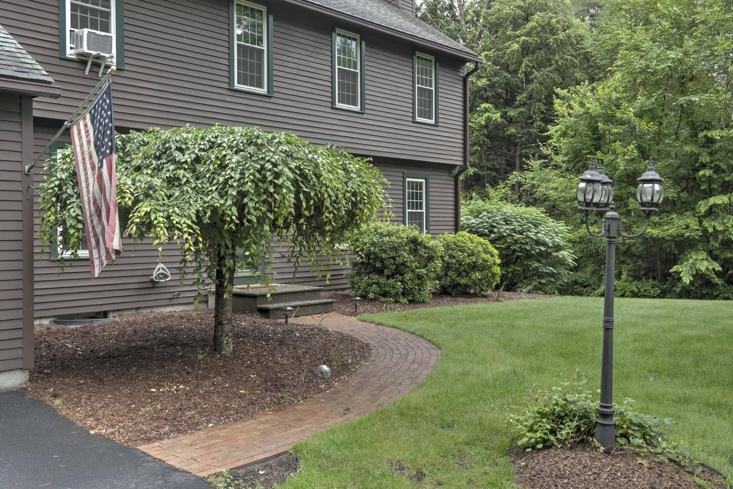 Keene, NH 03431,236 Darling RD