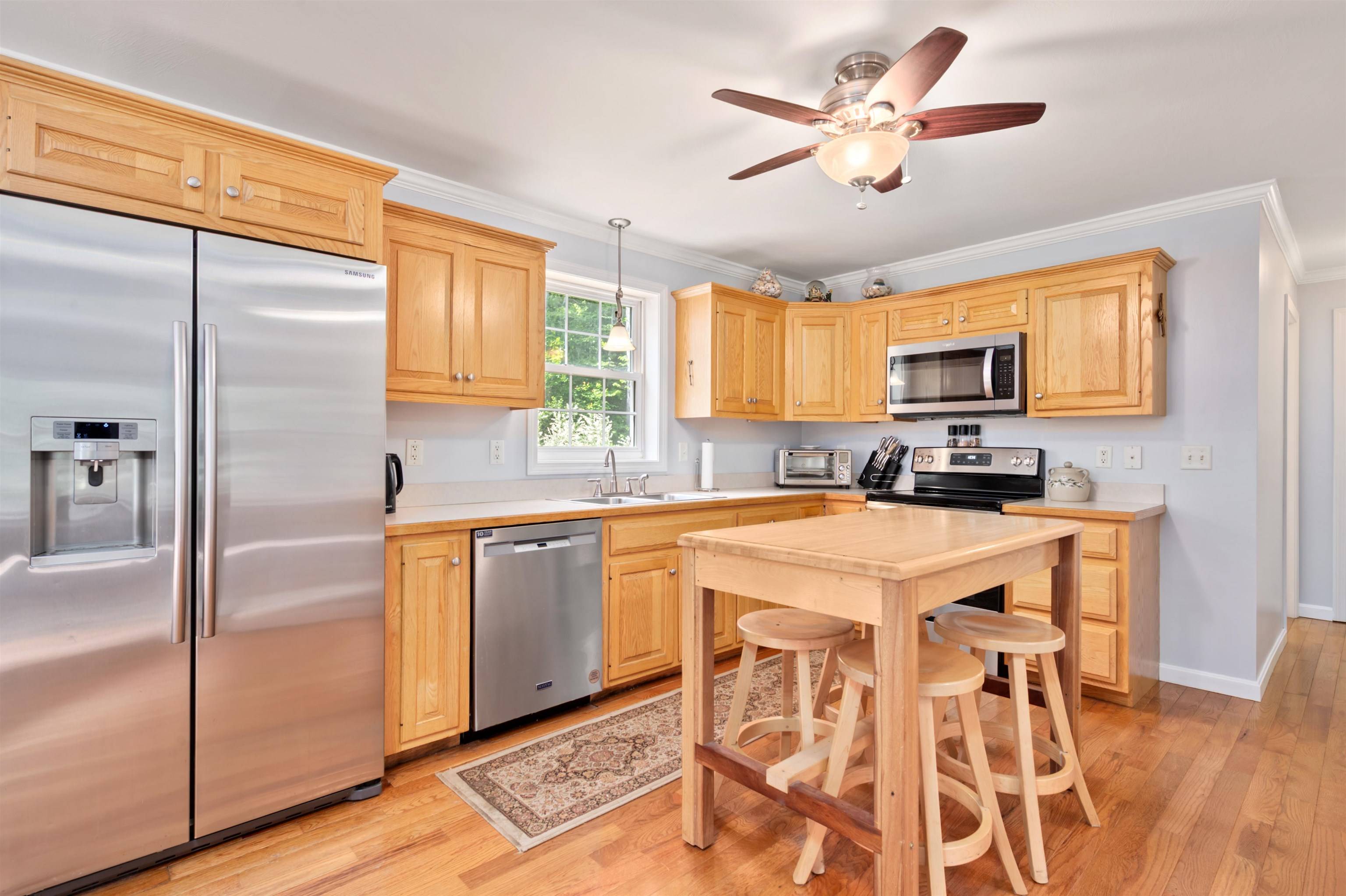 Alton, NH 03810,202 Cherry Valley RD