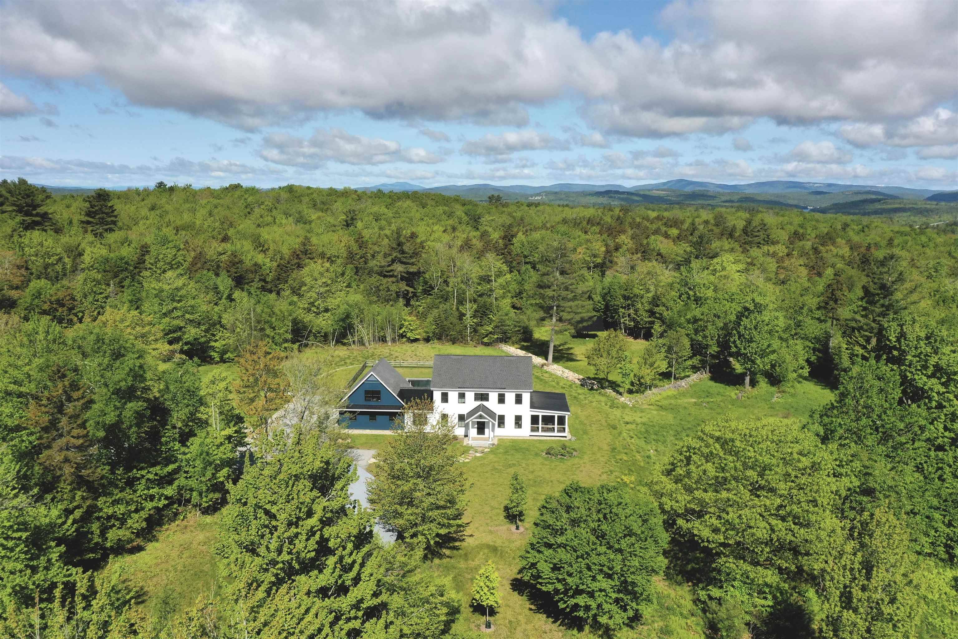 New London, NH 03257,88 Stonehouse RD