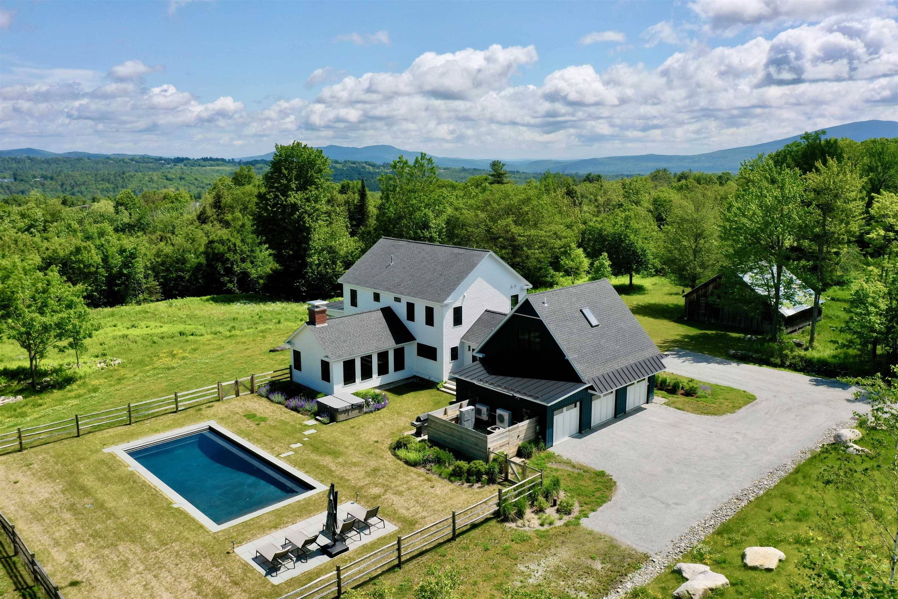 88 Stonehouse RD, New London, NH 03257