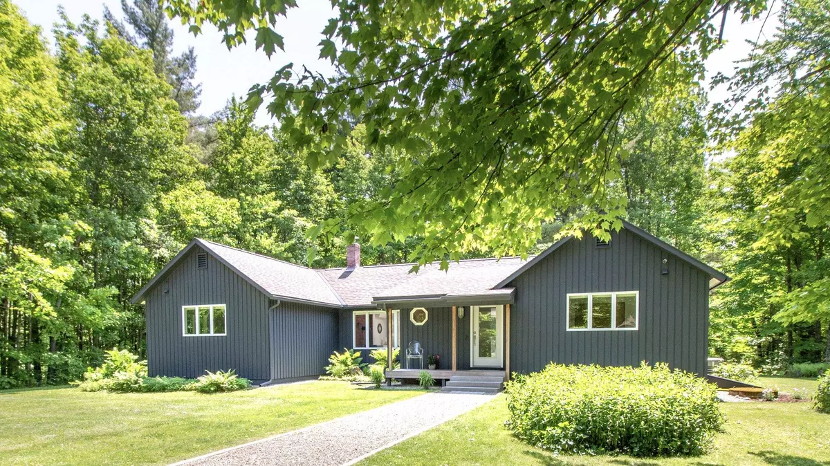 Jay, VT 05859,1017 Mayhew RD