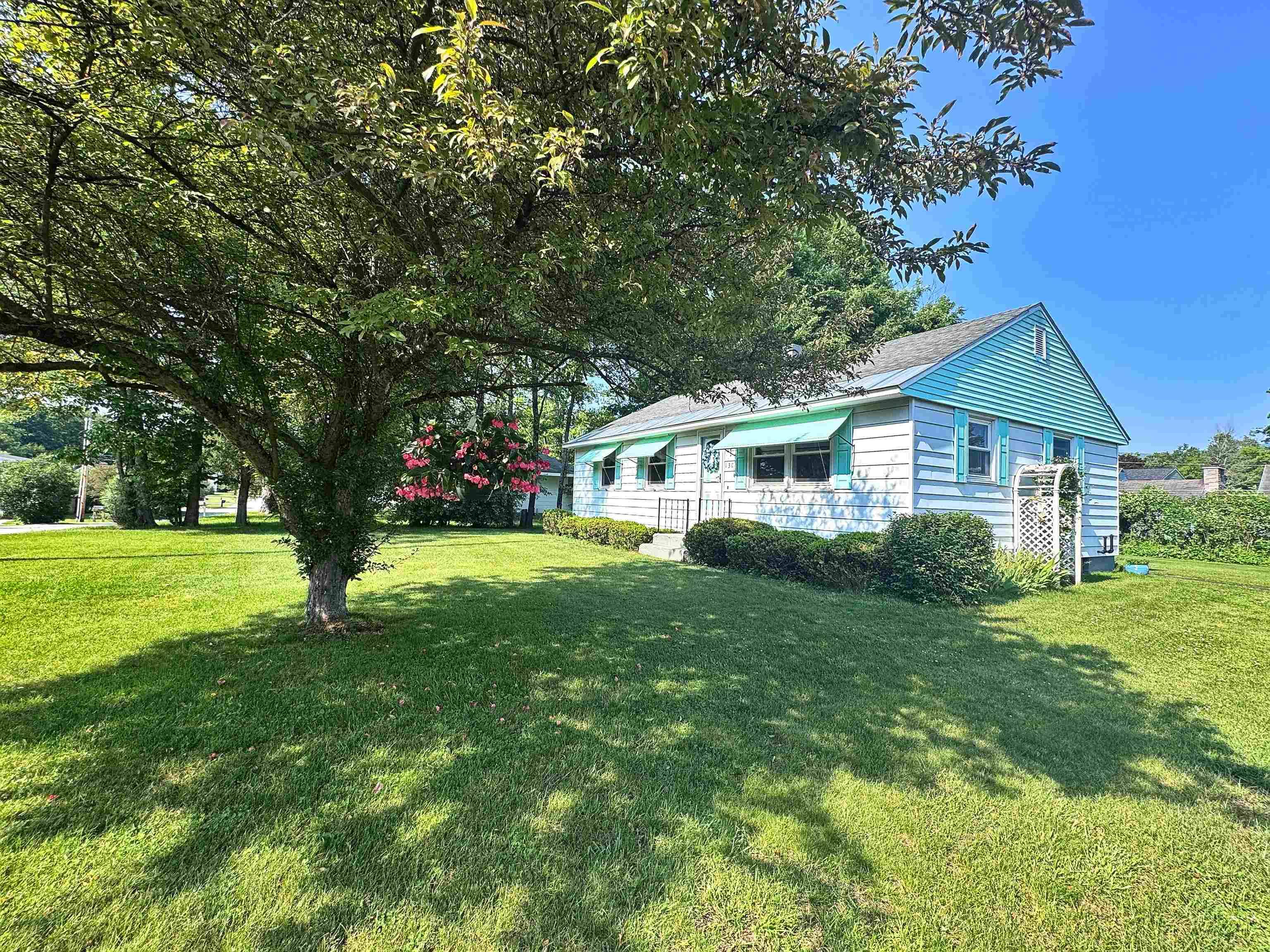 Shaftsbury, VT 05262,130 Sycamore LN