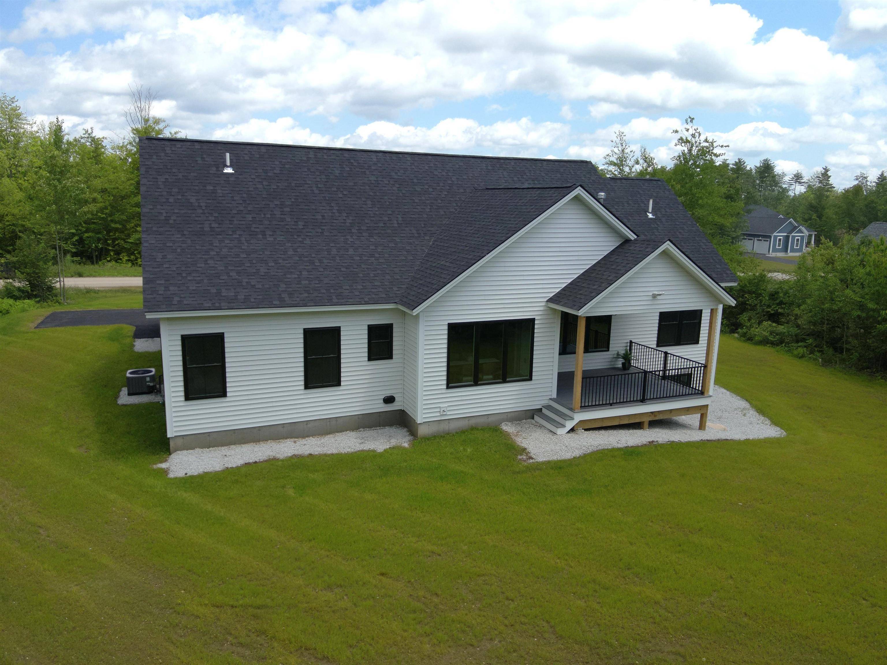 Pembroke, NH 03275,458 Blane CIR #43