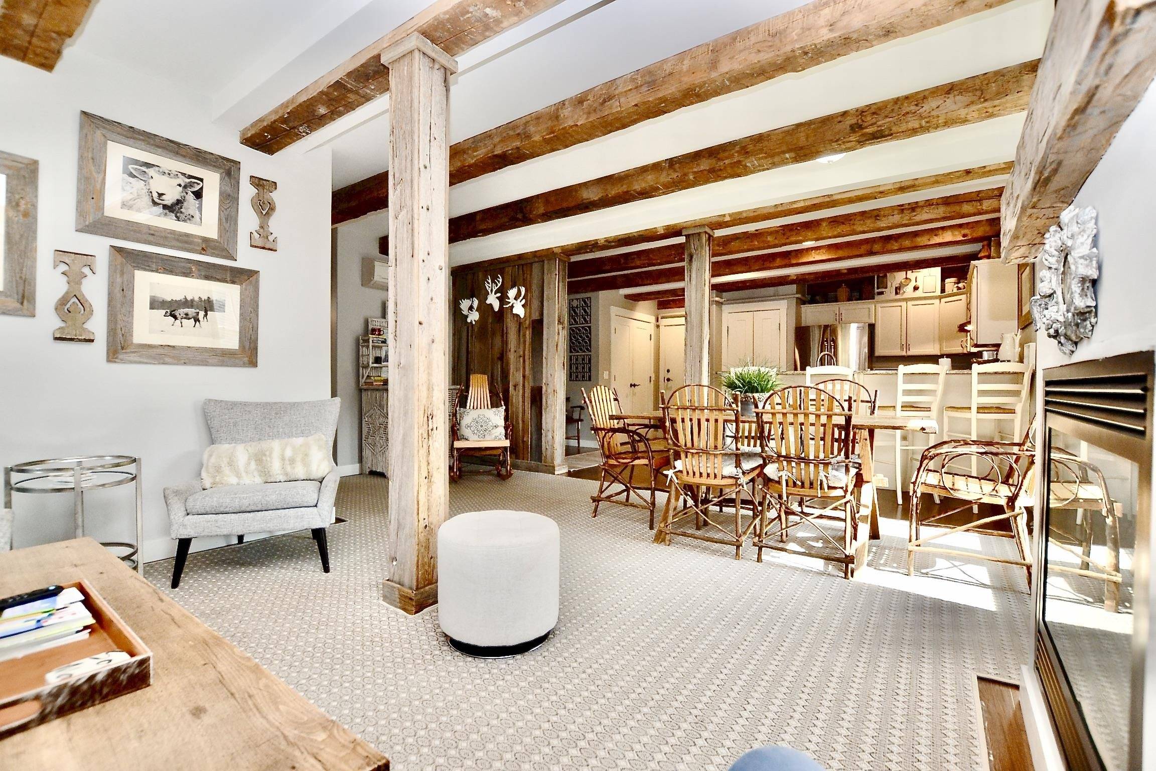 Stowe, VT 05672,91 Main ST #5