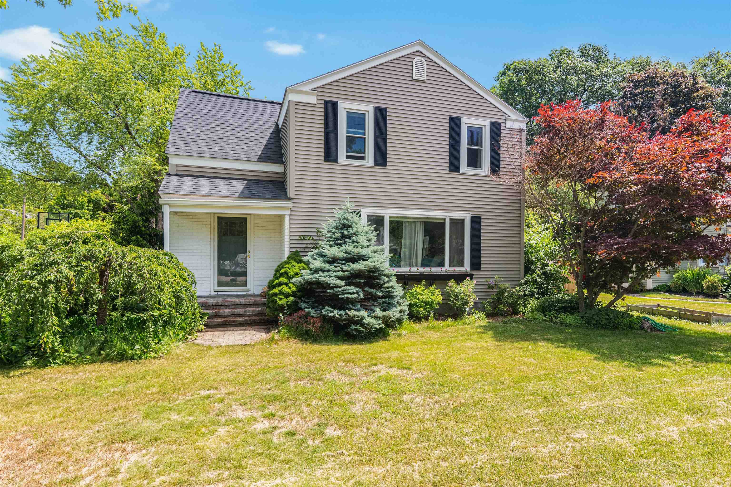 South Burlington, VT 05403,11 Beacon ST
