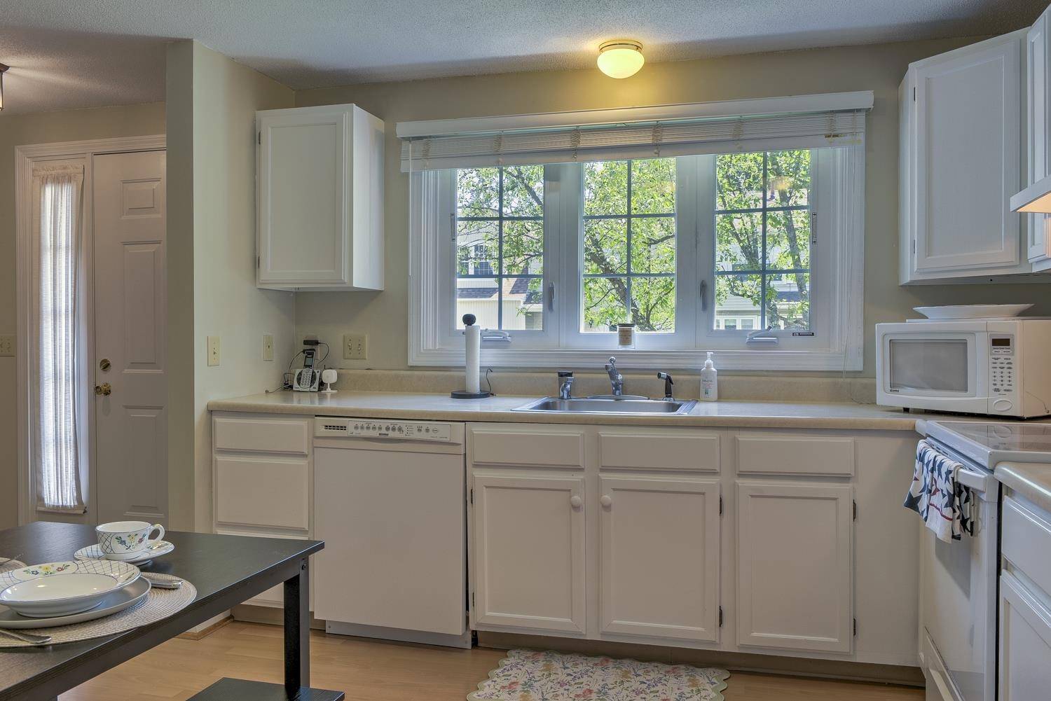 Keene, NH 03431,38C Stonehouse LN