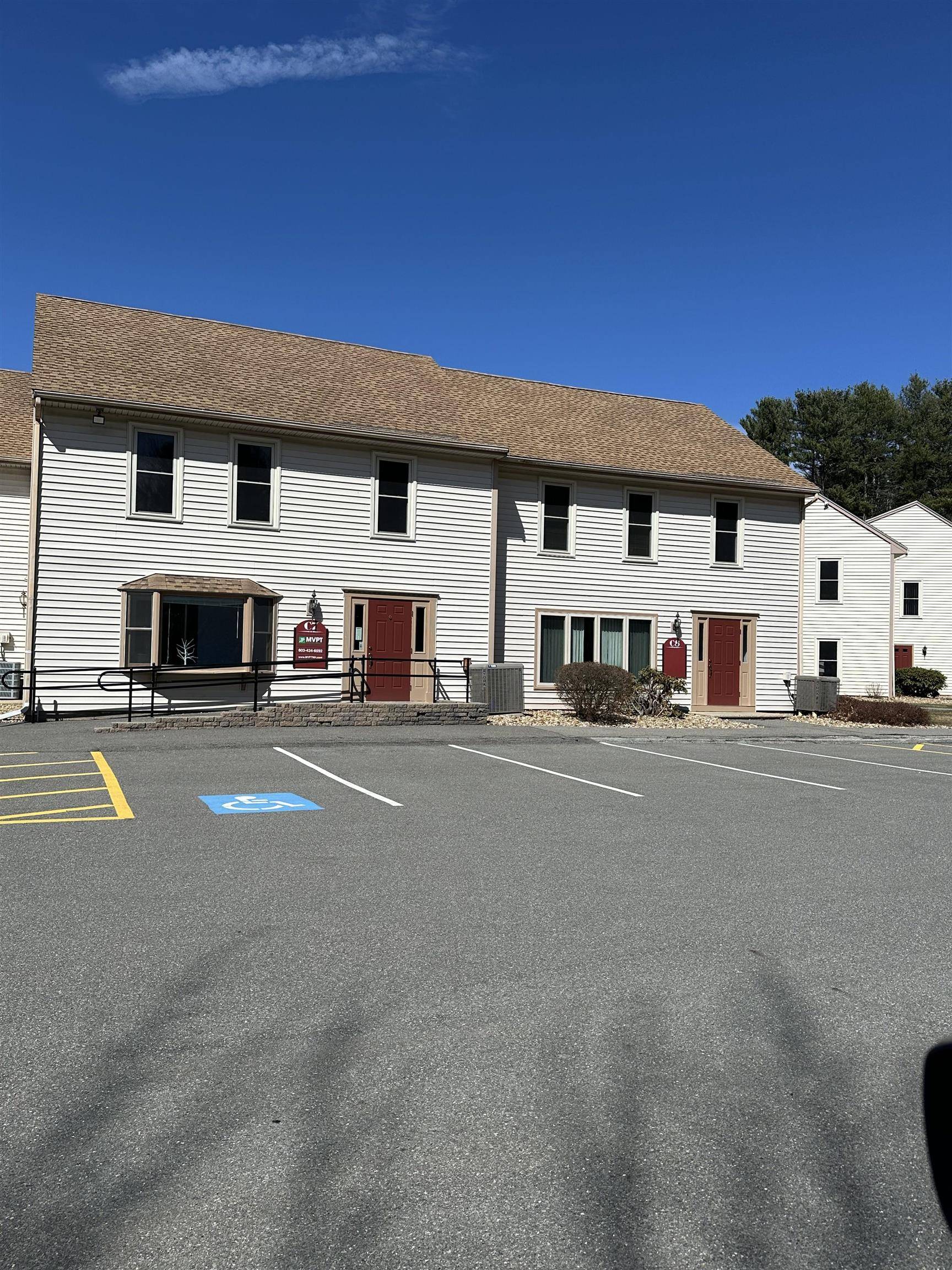 Londonderry, NH 03032,12 Parmenter RD #8