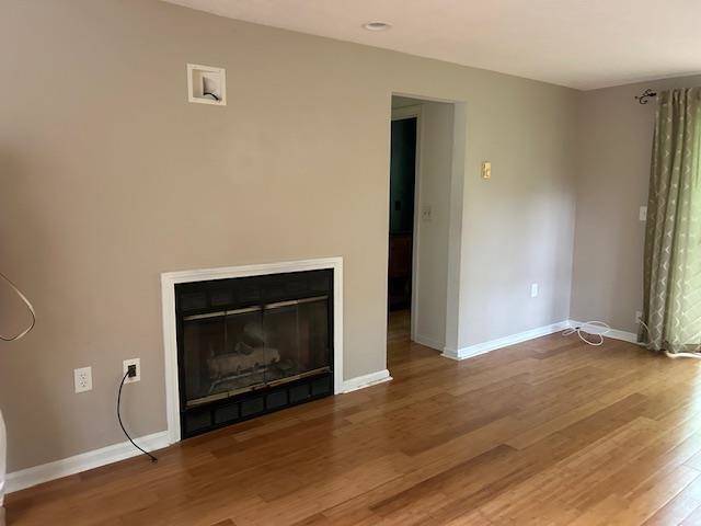 Londonderry, NH 03053,126 Winterwood DR