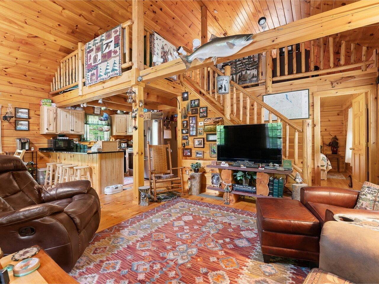 Groton, VT 05046,1212 Seyon Pond RD
