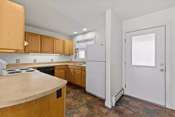 Stowe, VT 05672,131B Sylvan Woods DR #6