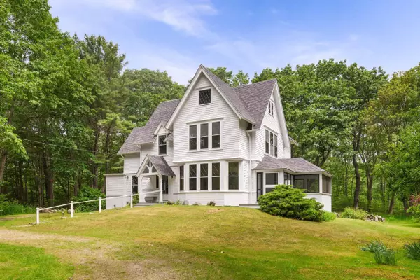 York, ME 03902,4 Fairbourne LN