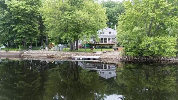 Goffstown, NH 03045,12 Water RD