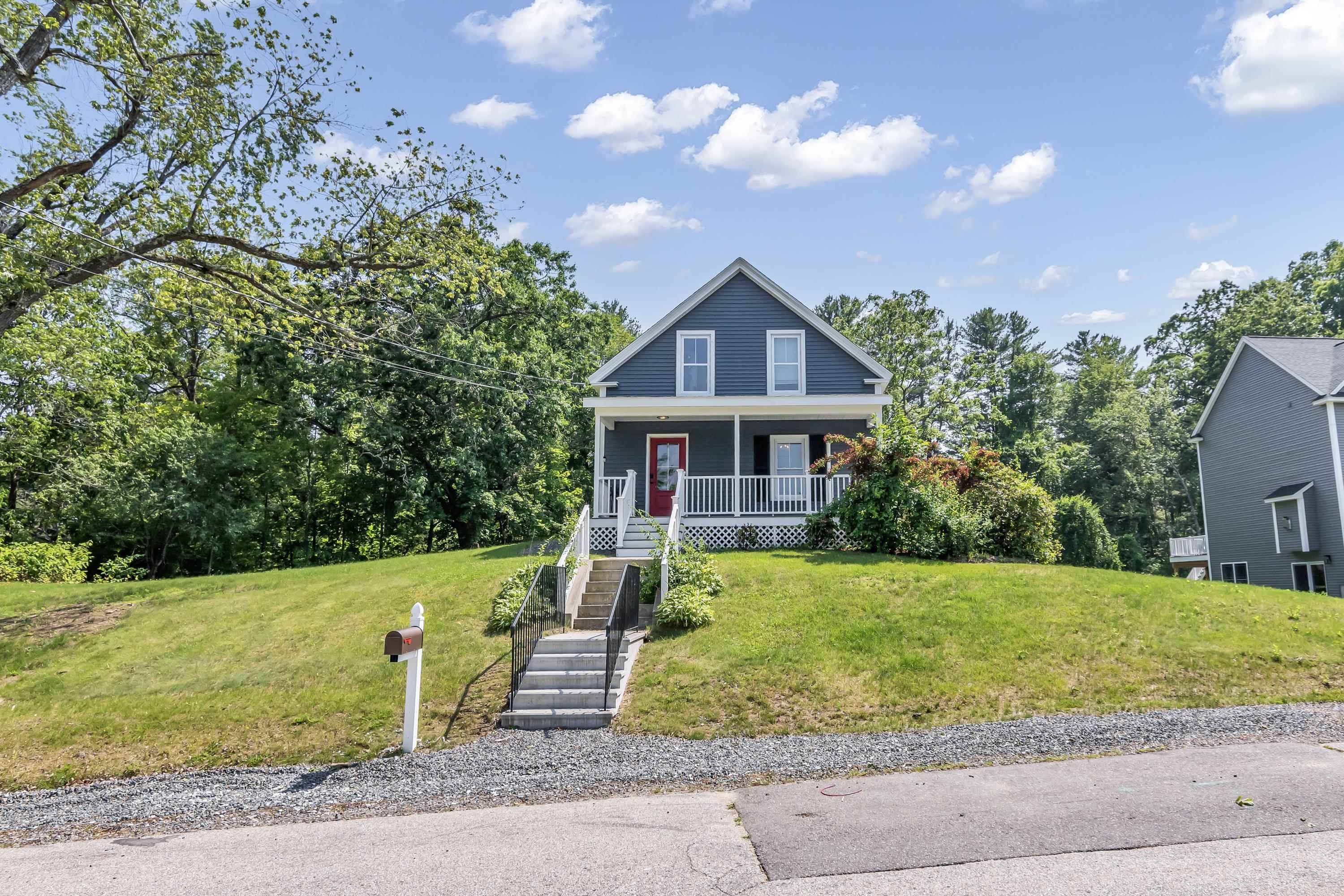 Derry, NH 03038,24 Jefferson ST
