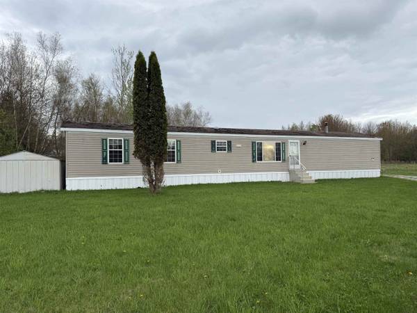757 Truck Route, Alburgh, VT 05440