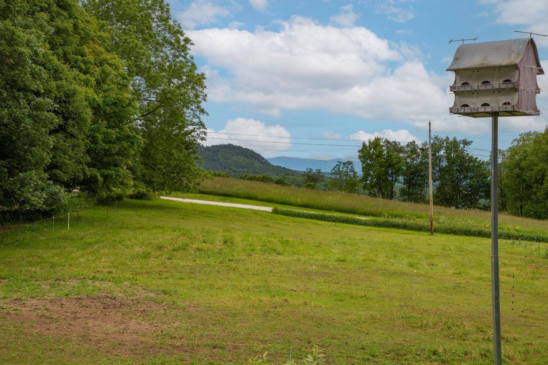 Chittenden, VT 05763,7 Lazy Acres RD