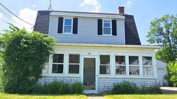 20 Smith ST, Springfield, VT 05156