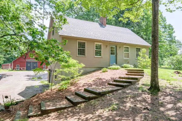 15 Baptist Hill RD, Canterbury, NH 03224