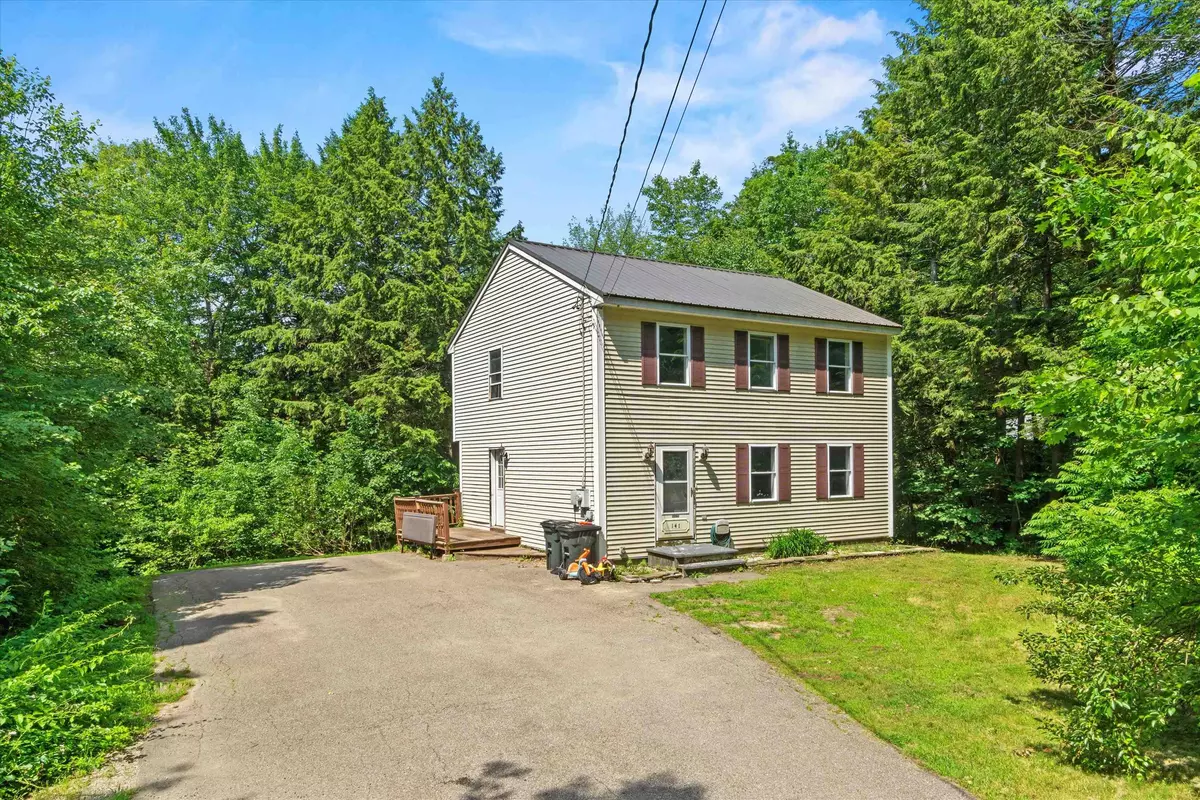 Hillsborough, NH 03244,141 Jefferson DR