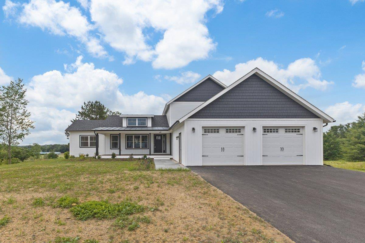 29 Taft ST, Essex Junction, VT 05452