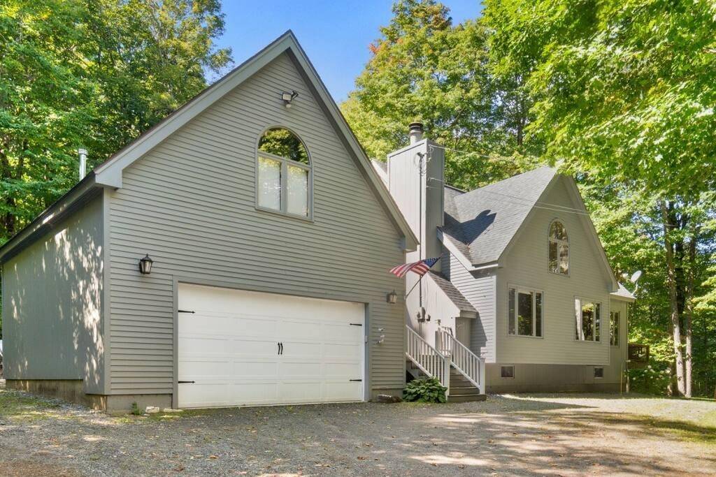 72 Colonial Ridge RD, Dover, VT 05363
