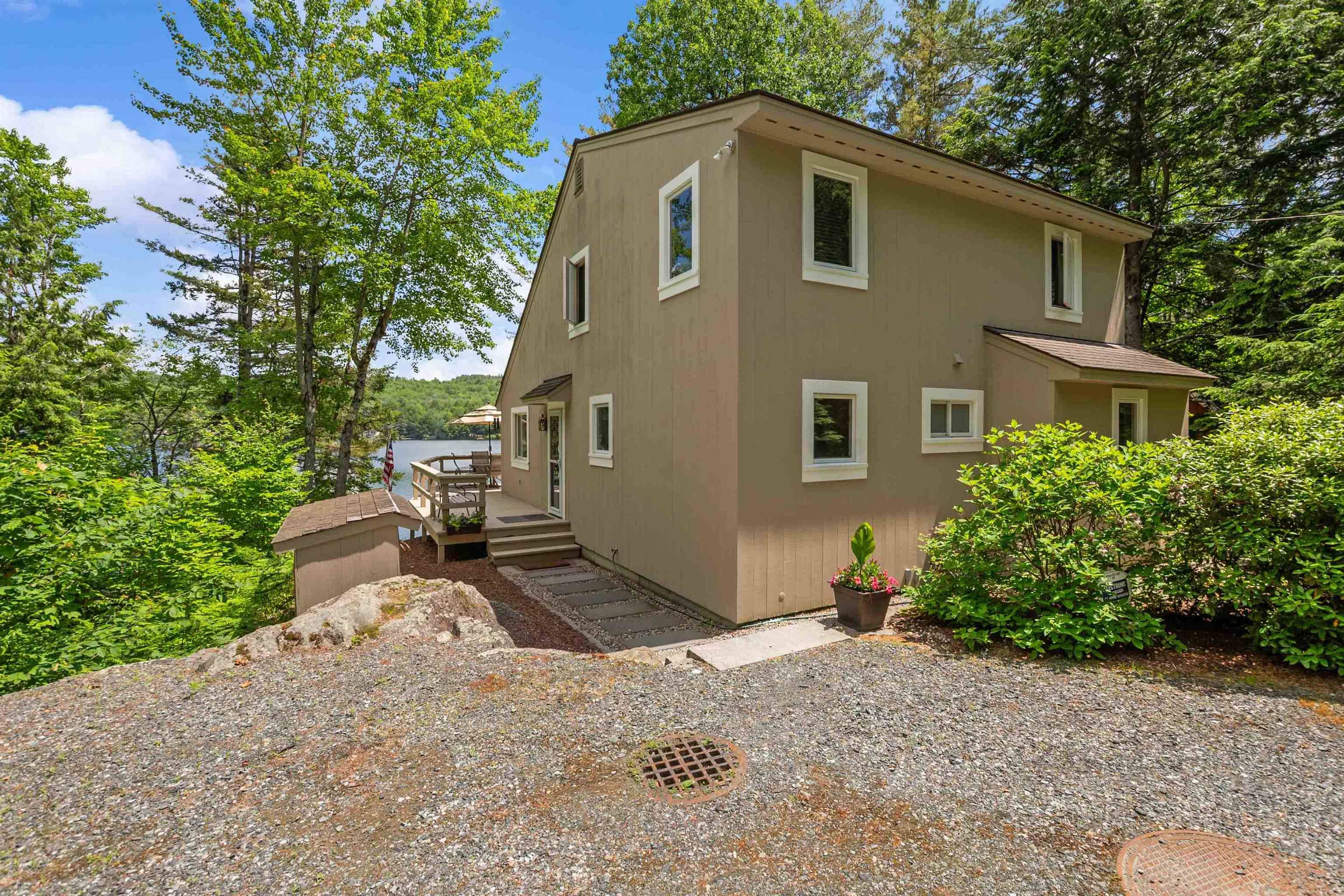 Sunapee, NH 03782,98 Marys RD