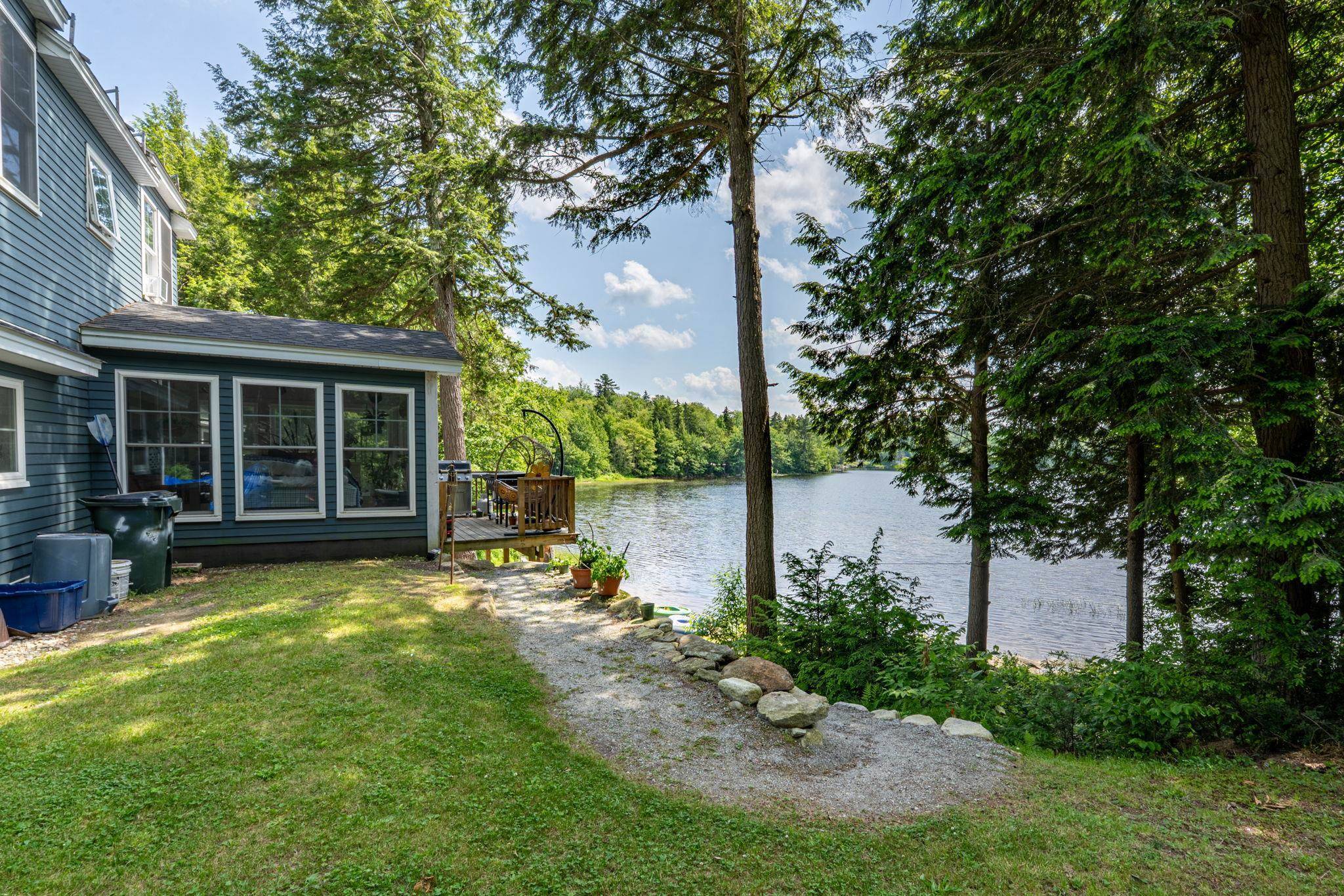 855 Halfmoon Pond RD, Washington, NH 03280