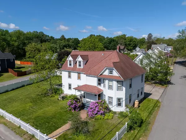 38 High ST, Derry, NH 03038