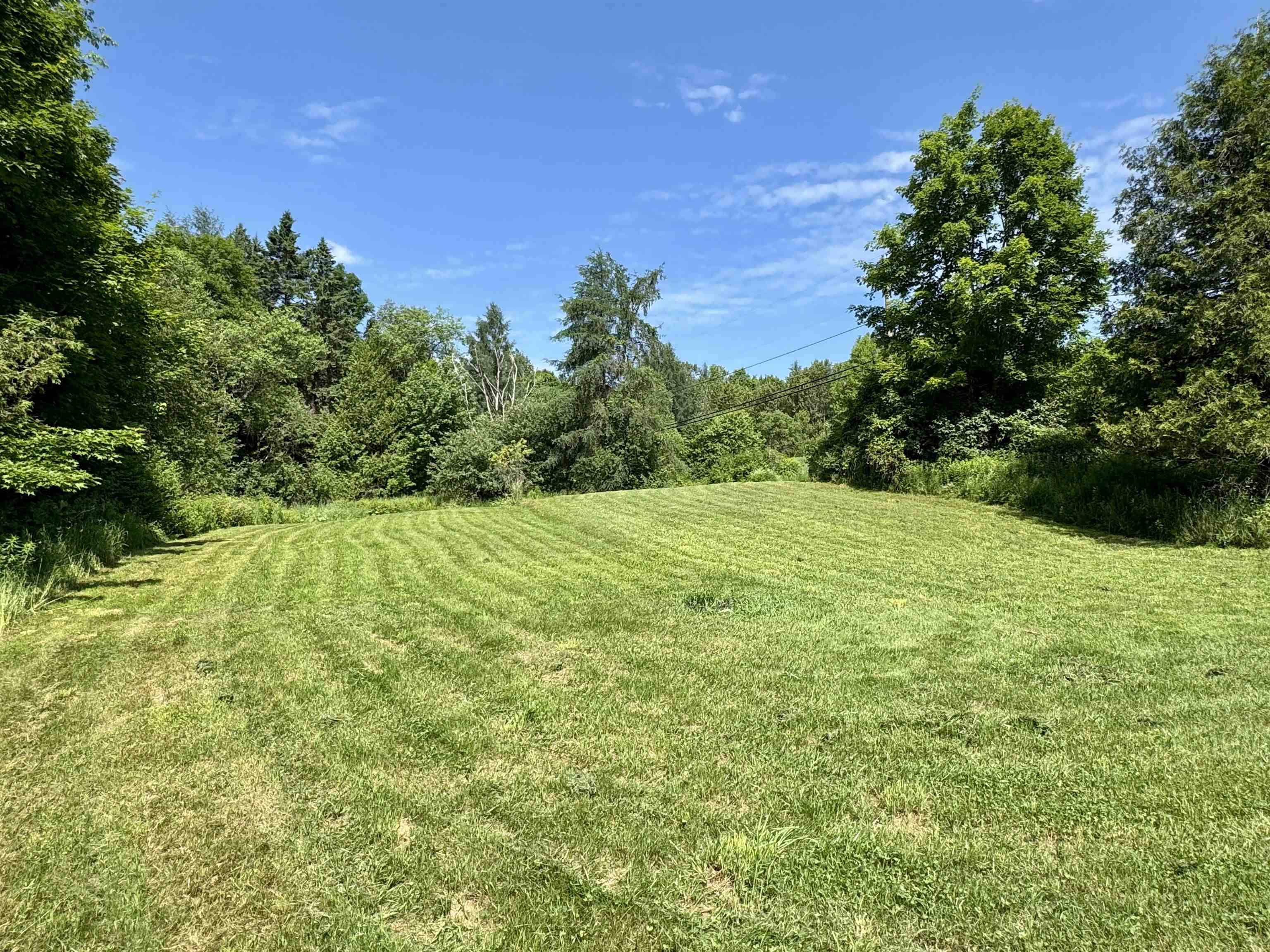 Burke, VT 05871,53 Sugarhouse RD