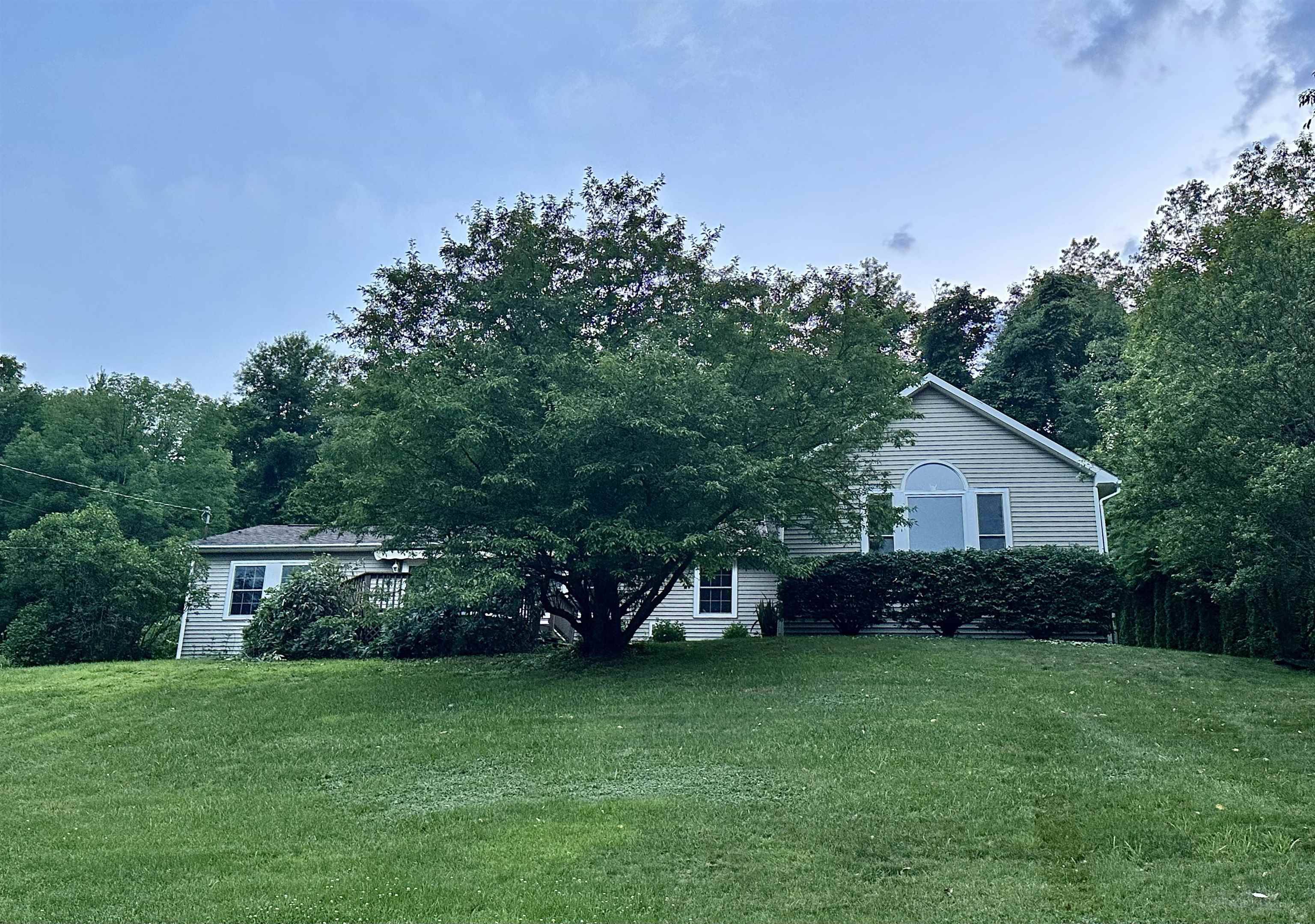 243 Old Chesterfield RD, Hinsdale, NH 03451