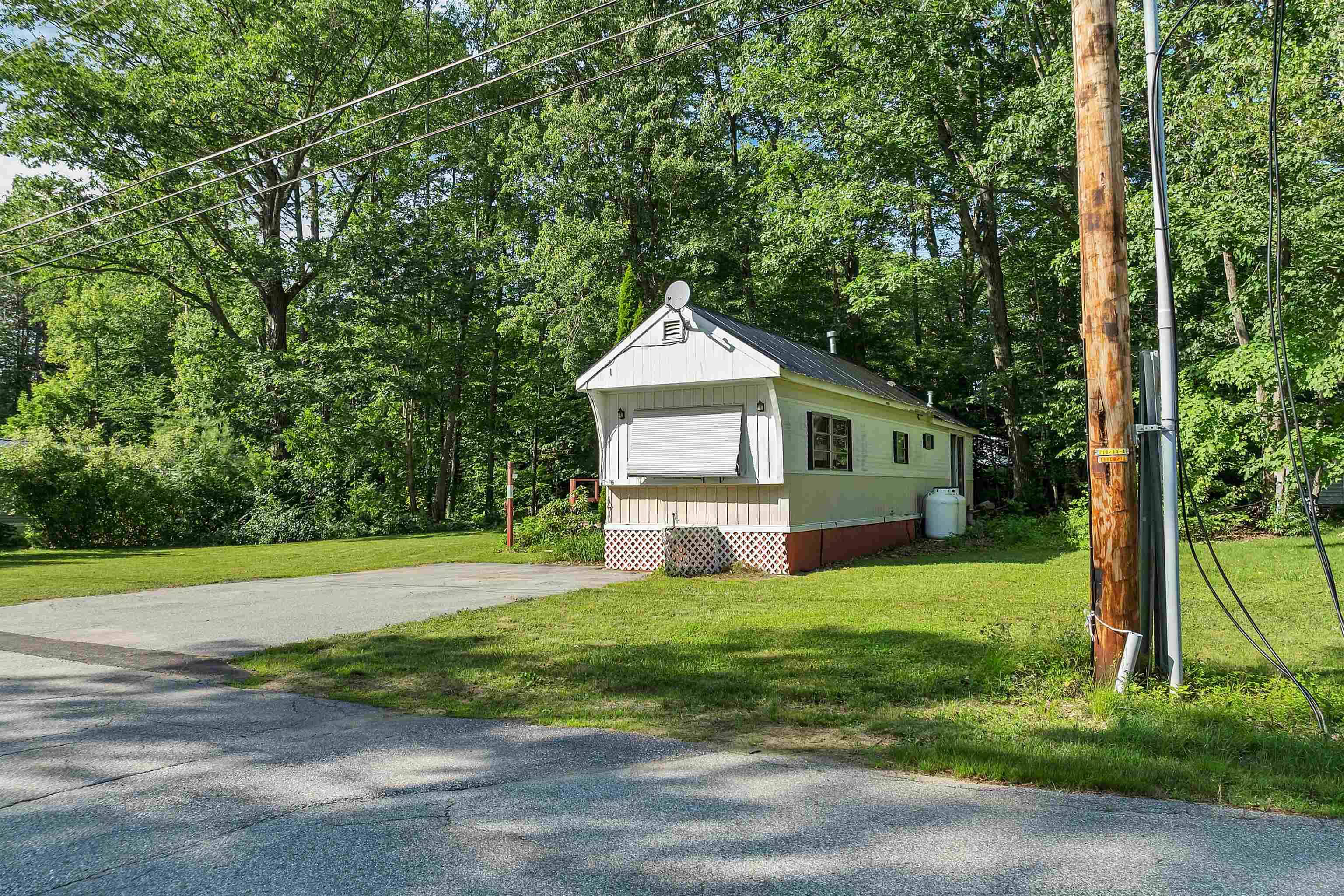 Belmont, NH 03220,5 Deer LN