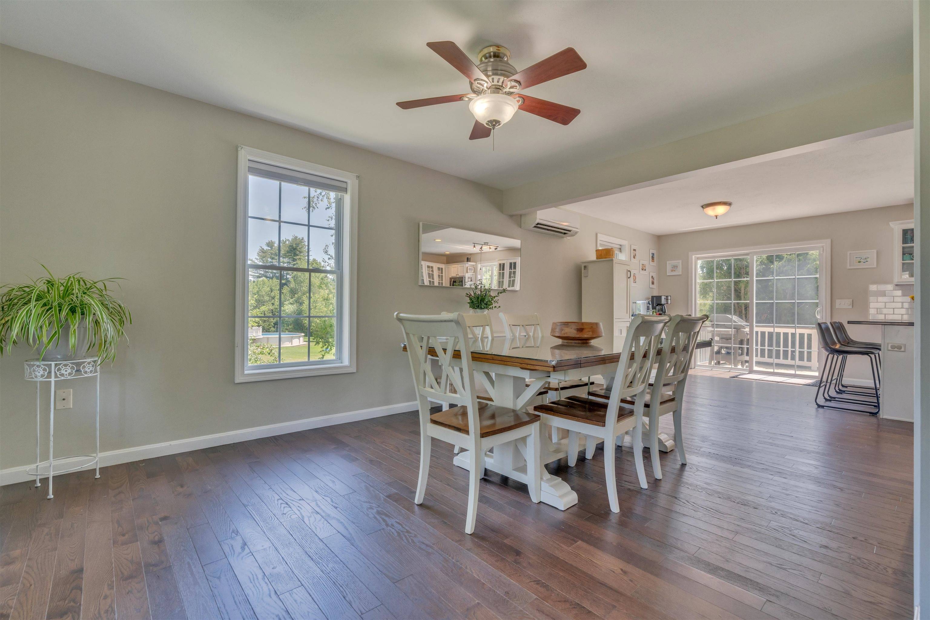 Somersworth, NH 03878,15 Winslow DR