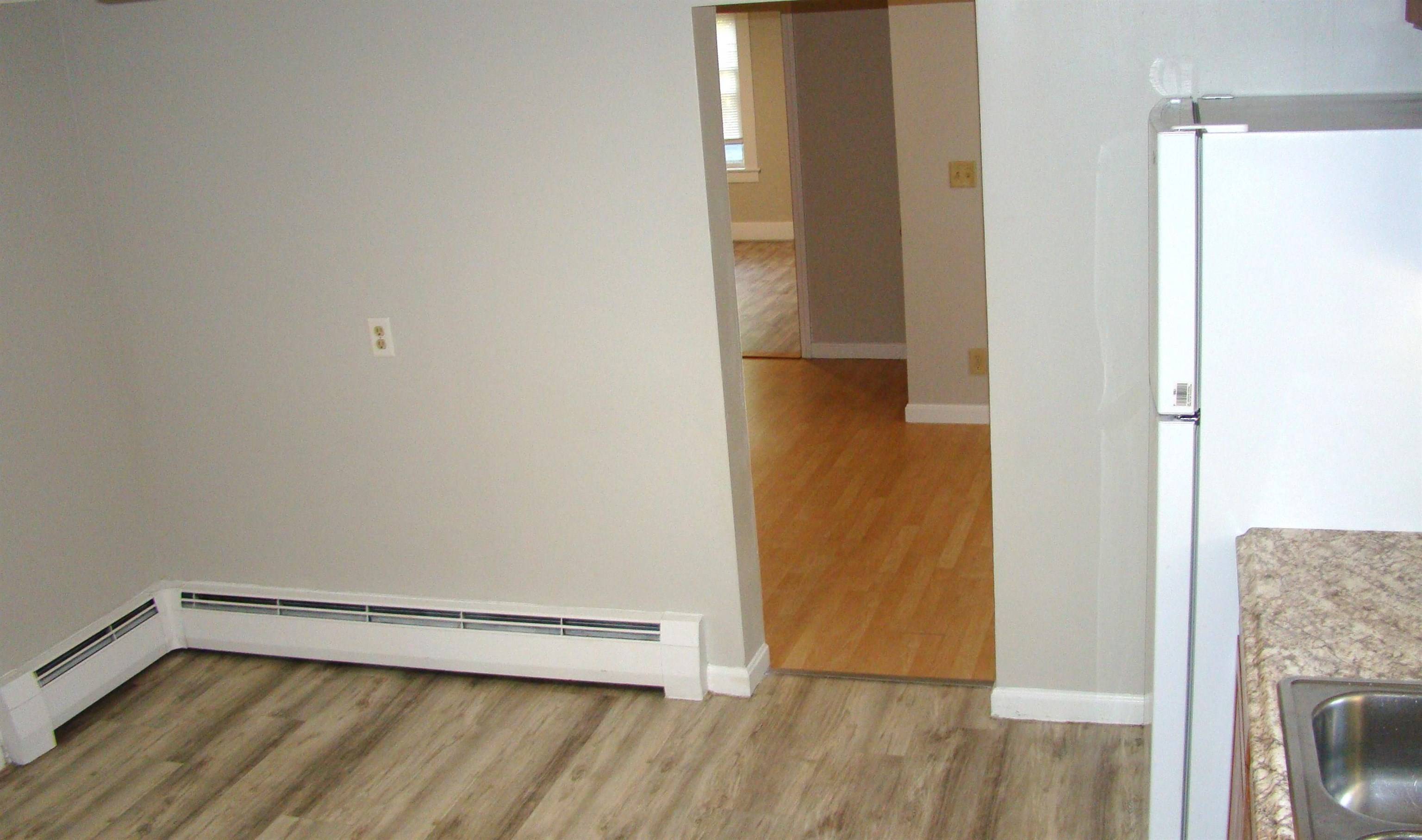 Nashua, NH 03064,33 Norton ST #2