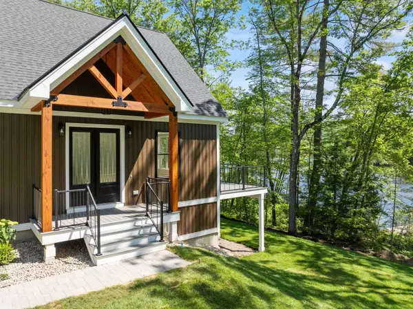 Ashland, NH 03217,74 Scenic View RD