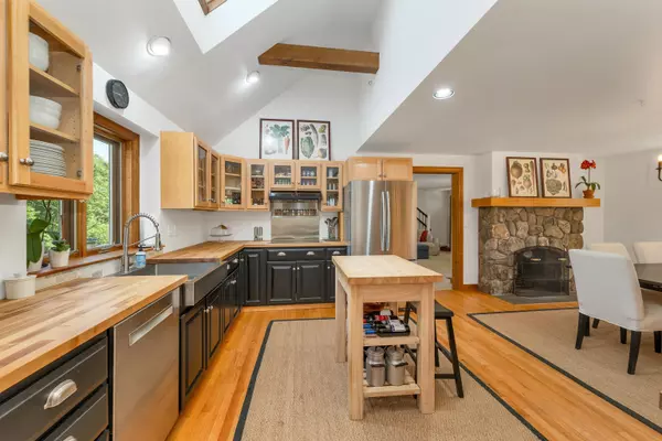 Tilton, NH 03276,377 Calef Hill RD