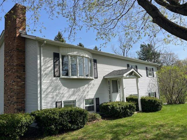 Middlebury, VT 05753,10 Gorham LN