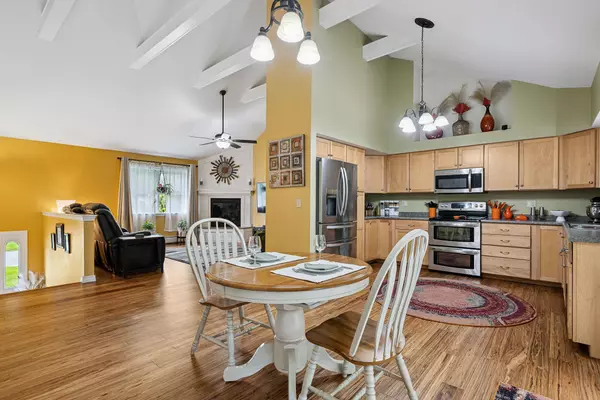 Barre City, VT 05641,13 Queen ST