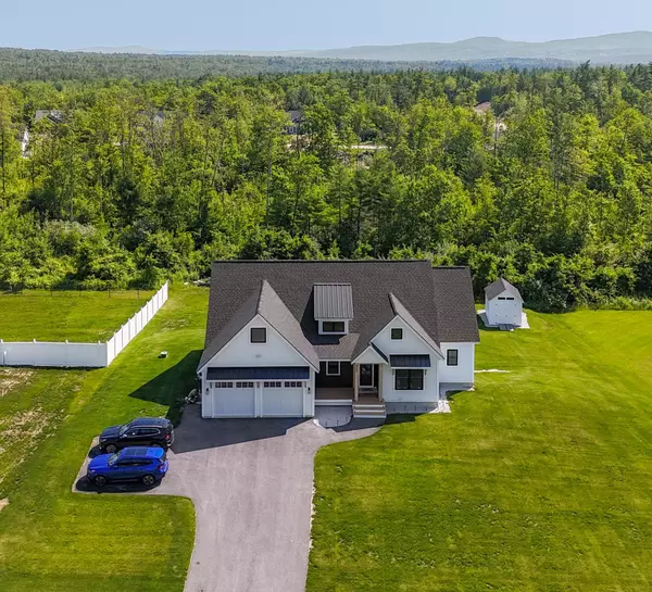 422 Blane CIR #50, Pembroke, NH 03275