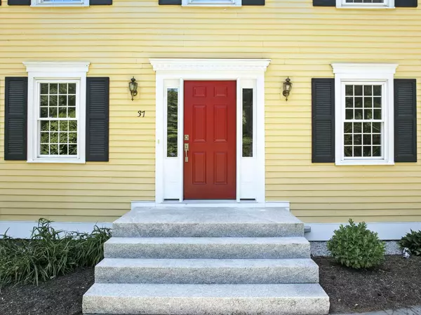 Bedford, NH 03110,37 Magazine ST