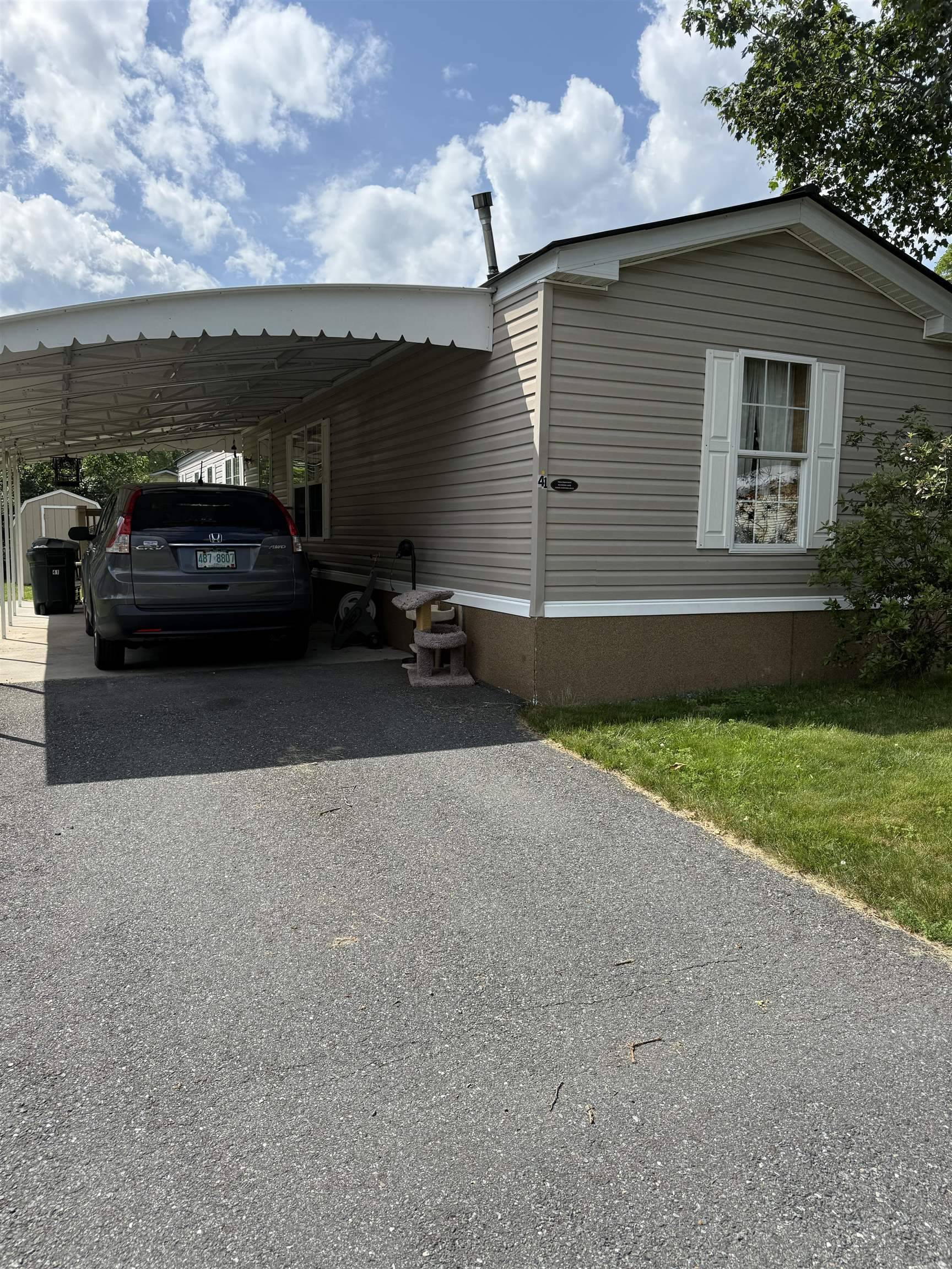 Lebanon, NH 03766,22 Rudsboro RD #41