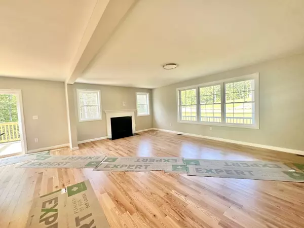 Raymond, NH 03077,1 Blaisdell CT