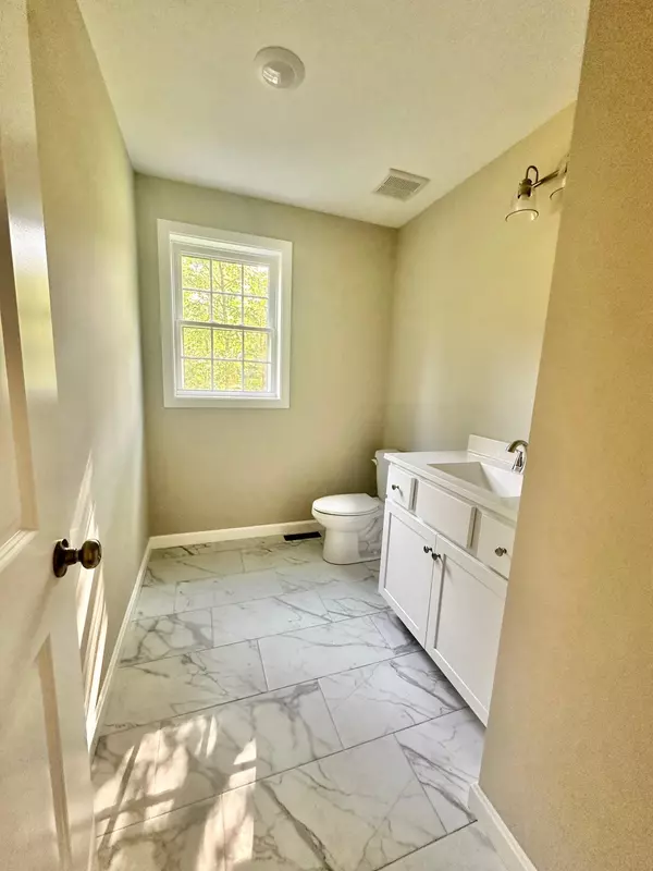 Raymond, NH 03077,1 Blaisdell CT