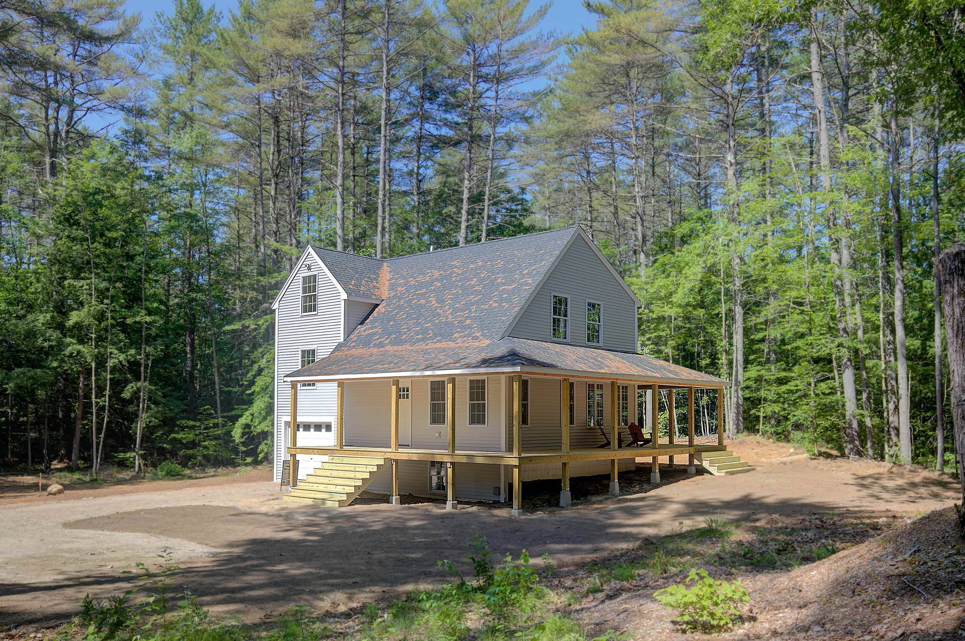 1695 Village RD, Madison, NH 03849