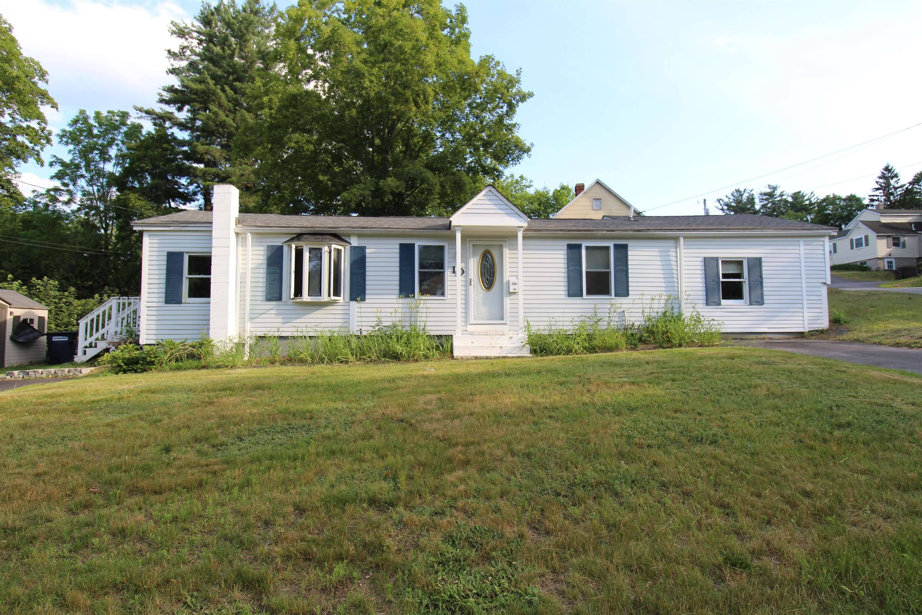 10 Beacon ST,  Derry,  NH 03038