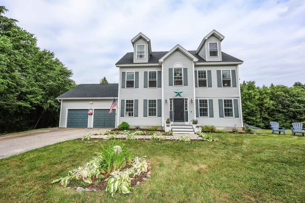 Weare, NH 03281,84 Holly Hill Farm RD